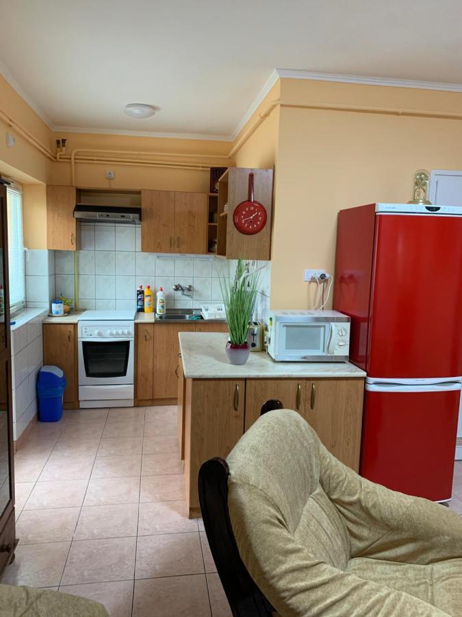 Eoetvoes Vendeghaz Villa Hajdúszoboszló Exterior foto